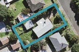 14 Crocombe Crescent, Beach Haven, Auckland