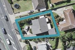 90 Lake Road, Narrow Neck, Auckland