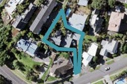 8 Whitcombe Road, Bucklands Beach, Auckland