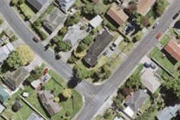 19E Chislehurst Street, Henderson, Auckland