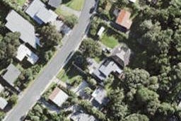 18 Domain Crescent, Muriwai, Waimauku
