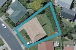 4 Colchester Crescent, Newlands, Wellington