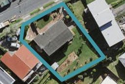 15 Sunset Road, Totara Vale, Auckland