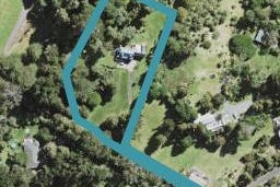 5 Cochran Road, Oratia, Auckland