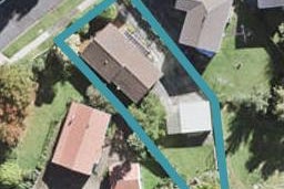 16 Topliss Drive, Northcross, Auckland