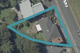 82 Eglinton Road, Mornington, Dunedin