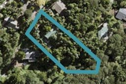 43 LONGFELLOW PDE, Titirangi, Auckland