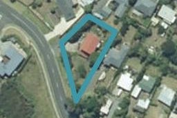 11 Simon Road, Raglan, Raglan