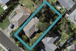 97 Salamanca Road, Sunnynook, Auckland