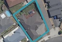 3 Compton Grove, Huntington, Hamilton