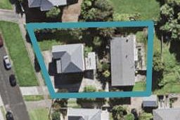 1/18 Huka Road, Birkenhead, Auckland