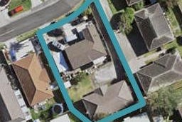 2/5 Senecio Place, Weymouth, Auckland