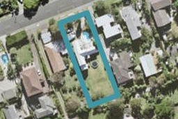 20 County Road, Torbay, Auckland