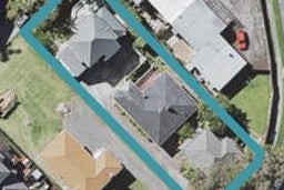 1/1 Bradbury Road, Highland Park, Auckland