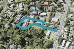 2/706 Beach Road, Browns Bay, Auckland