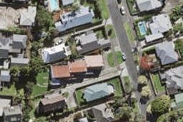 1/19 Seaview Avenue, Northcote, Auckland