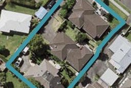 2/24 Corunna Road, Milford, Auckland