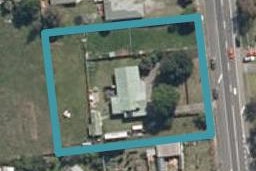 203 Bridge Street, Bulls