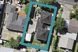 2/57 Butley Drive, Farm Cove, Auckland