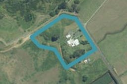 35 McNaughten Road, Karioitahi, Waiuku