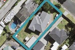 14 Longreach Drive, Sunnyvale, Auckland