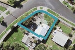 13 Silverton Avenue, Wai O Taiki Bay, Auckland