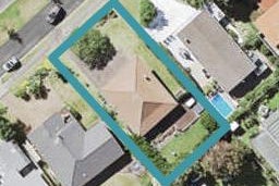 25 Hollyhock Place, Browns Bay, Auckland