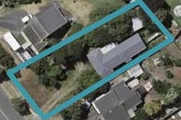 5 Napier Grove, Waikanae Beach, Waikanae