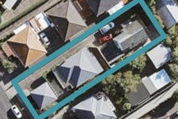 2/132 Richardson Road, Owairaka, Auckland