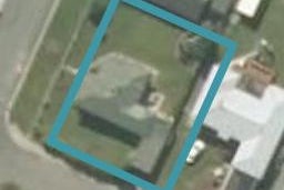8 Pine Street, Tapanui
