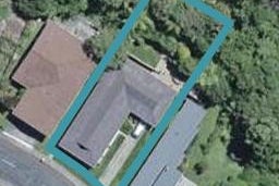 12 Paddington Grove, Karori, Wellington