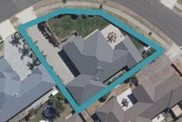 4 Compton Grove, Huntington, Hamilton