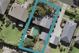 8 Waterlea Avenue, Mangere Bridge, Auckland