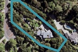 10 Herrings Cove Place, Titirangi, Auckland