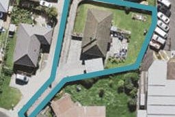12 Valdale Road, Henderson, Auckland