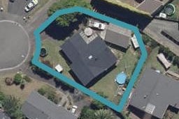 8 Lorraine Place, Glenview, Hamilton