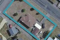 317 High Street South, Carterton