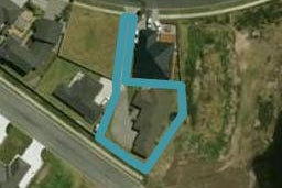 16 O'Farrell Drive, One Tree Point