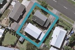 2/34 Poplar Grove, Whalers Gate, New Plymouth