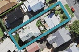 20A Walmer Road, Point Chevalier, Auckland