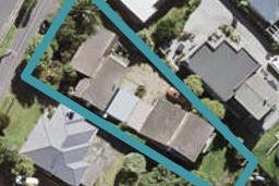 2/343 Glenfield Road, Glenfield, Auckland