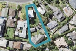 2/32 Ramsgate Terrace, Mairangi Bay, Auckland