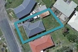 3 Barclay Street, Newlands, Wellington