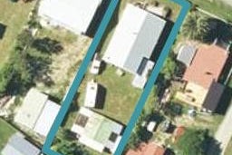 8 Esplanade, Ōkiwi Bay