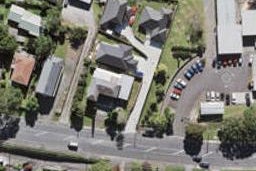 3/110 Royal Road, Massey, Auckland