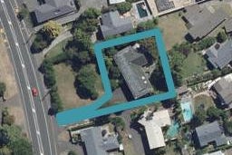 924 River Road, Queenwood, Hamilton