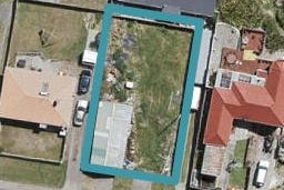275 Foyle Street, Bluff