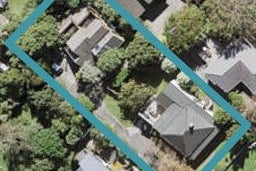15 West Lynn Road, Titirangi, Auckland