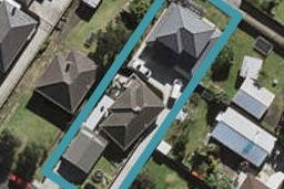 1 Lloyd Avenue, Papatoetoe, Auckland