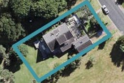 4 Esslin Road, Surfdale, Waiheke Island
